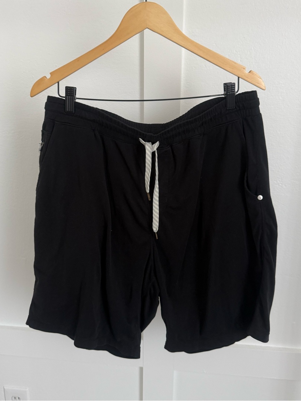 Vuori Men’s Ponto Performance Shorts Black